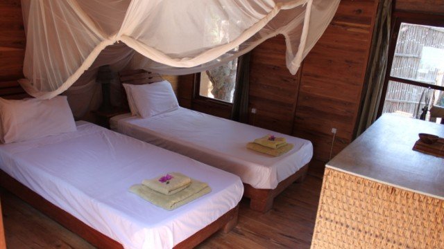 Bedroom-double-11-640x360