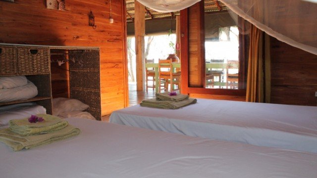 Bedroom-double-21-640x360